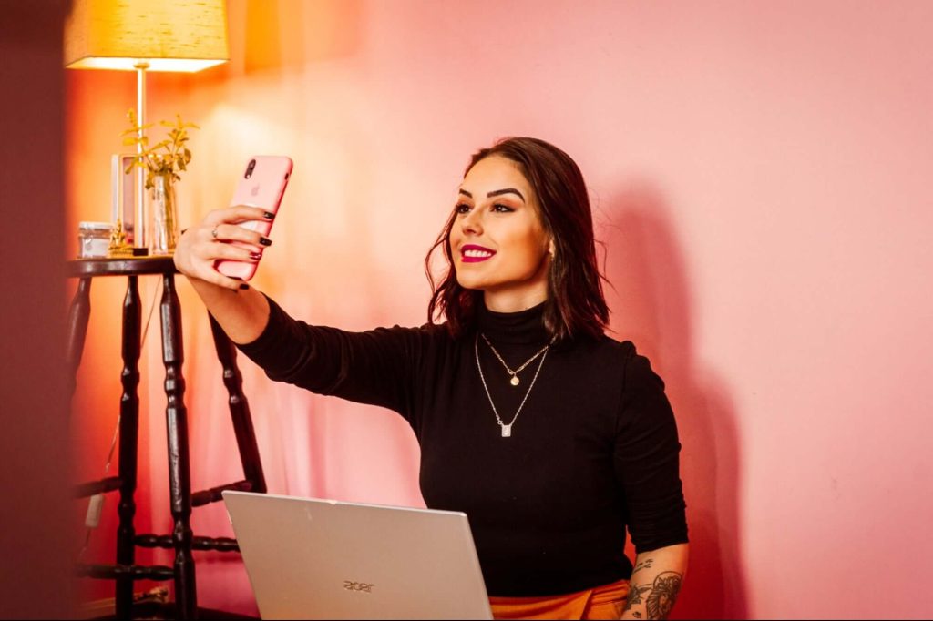 Social Media Influencer
